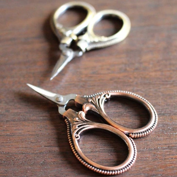 Mini Embroidery Scissors - Antique Gold