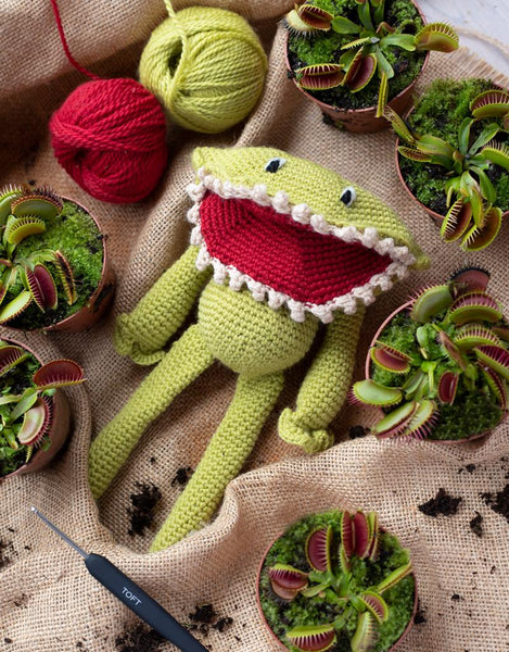 Venus Flytrap Edward's Menagerie Crochet Kit – Quixotic Fibers