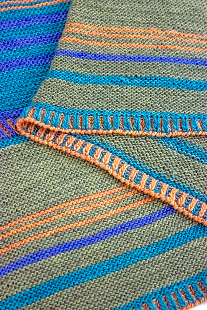 Synchronicity Shawl Kit - Petite Madison