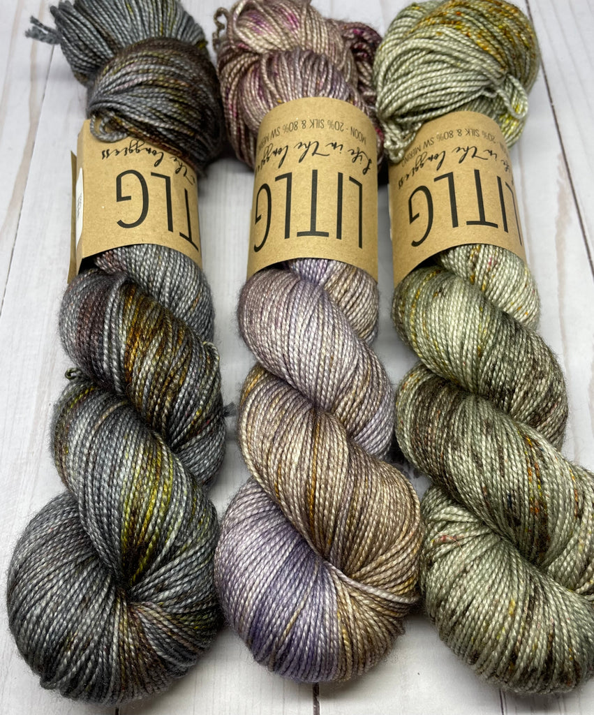 EFFUARY Quindici Shawl Kit - Moon Merino/Silk -Pressed Flowers/Oxidized