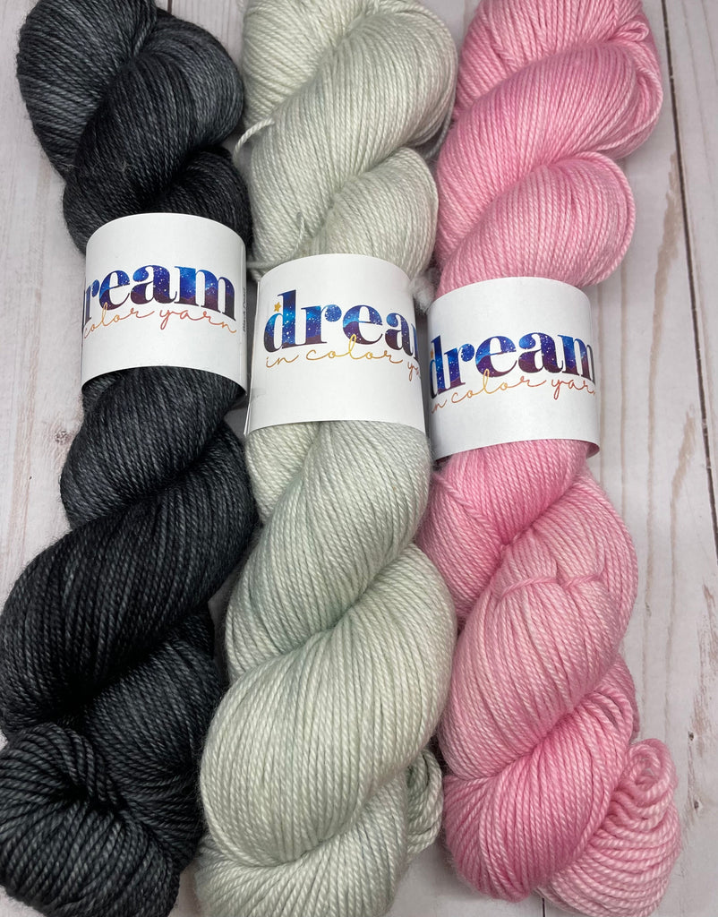 EFFUARY Quindici Shawl Kit - Smooshy with Cashmere - Pinky Pearl