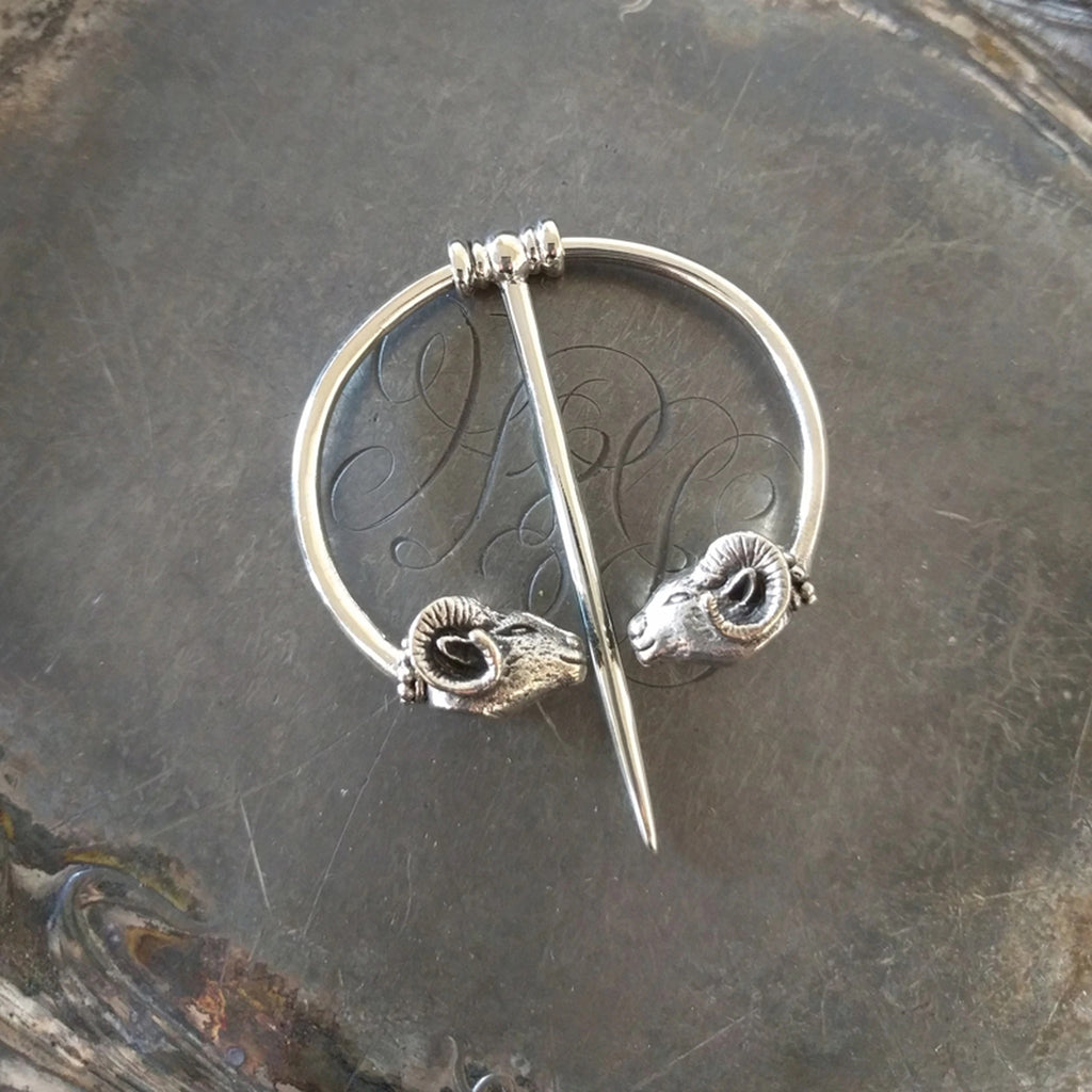 Ram Pennanular Brooch