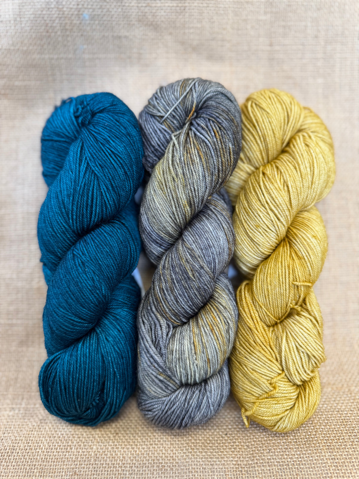 Casapinka Hiss and Vinegar MKAL 2025 - Malabrigo Sock - Ochre