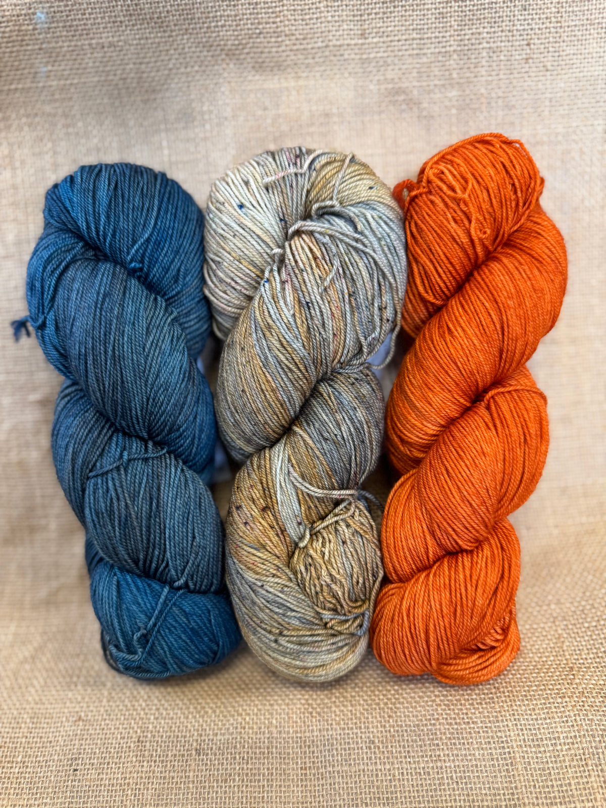 Casapinka Hiss and Vinegar MKAL 2025 - Malabrigo Sock - Terracotta