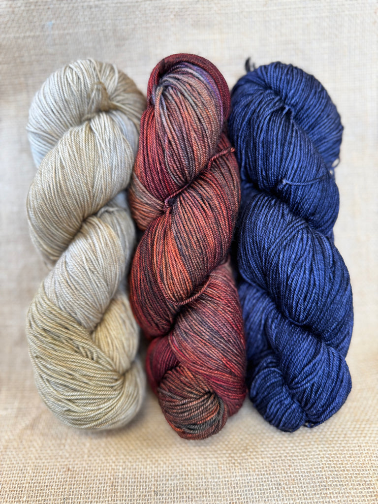 Casapinka Hiss and Vinegar MKAL 2025 - Malabrigo Sock - Marte