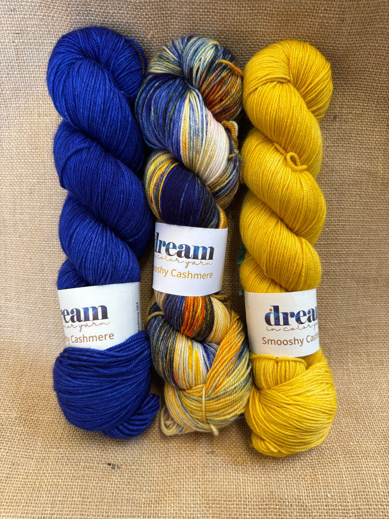 Casapinka Hiss and Vinegar MKAL 2025 - Smooshy with Cashmere - Kyoto Sunset