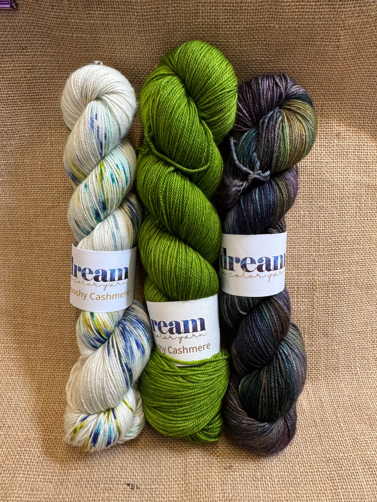 Casapinka Hiss and Vinegar MKAL 2025 - Smooshy with Cashmere - Secret Garden