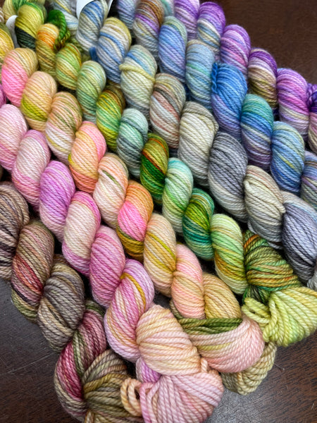 Smooshy with Cashmere Pretty Minis - Summer 2023 Yarn Curator Collection