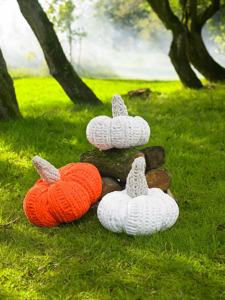 Pumpkin Knitting Pattern for James C Brett Huggable (JB 593)