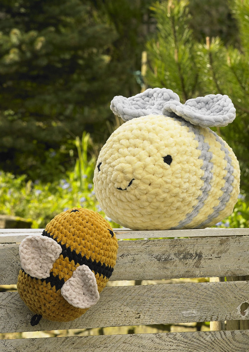 Bee Crochet Pattern for Flutterby (JB936)