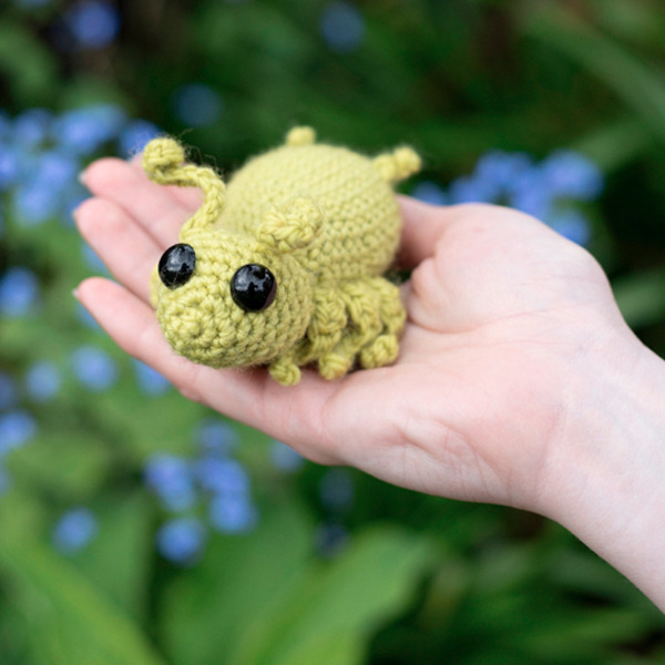 Gwendolyn the Aphid Crochet Kit