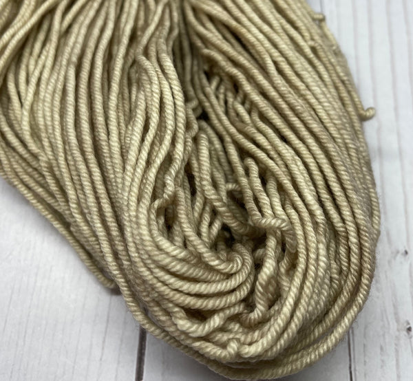 Inca Binca Worsted (50 gram)