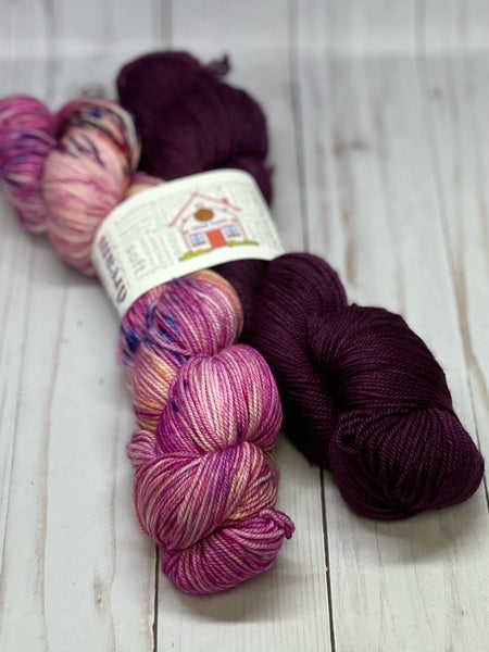 Smooshy with Cashmere - LYS Pair Velvet Port/Kathy's Magic Magenta