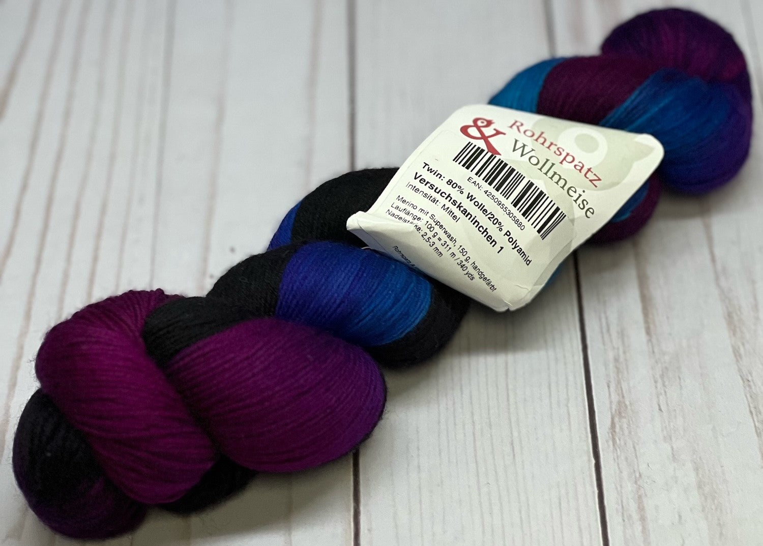 YARN Watson着用 Rohrspatz & Wollmeise Twin – Quixotic Fibers